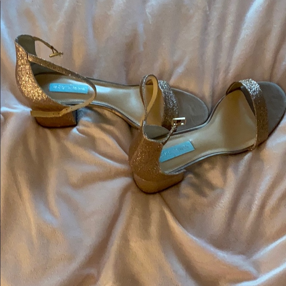 Betsey Johnson Glitter low heels